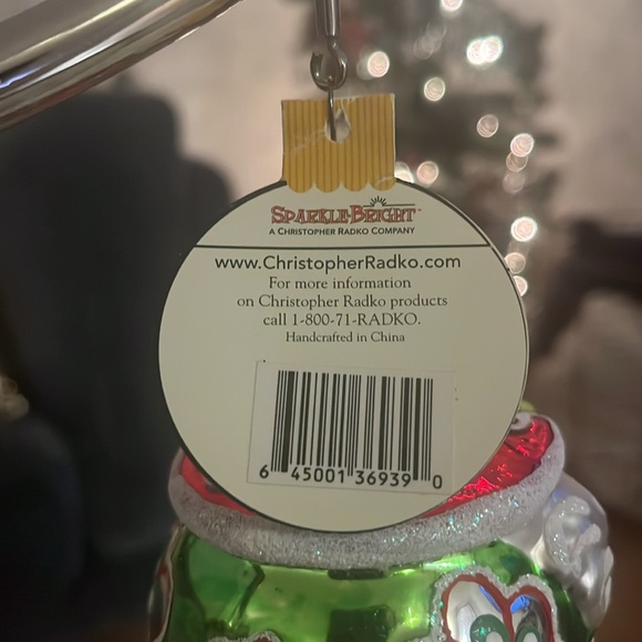 Santa Ornament with darling face! 🎅🏼 - Picture 5 of 7